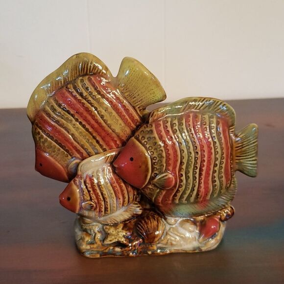 Lot of 4 Colorful Tropical Fish Figurines - Picture 3 of 13